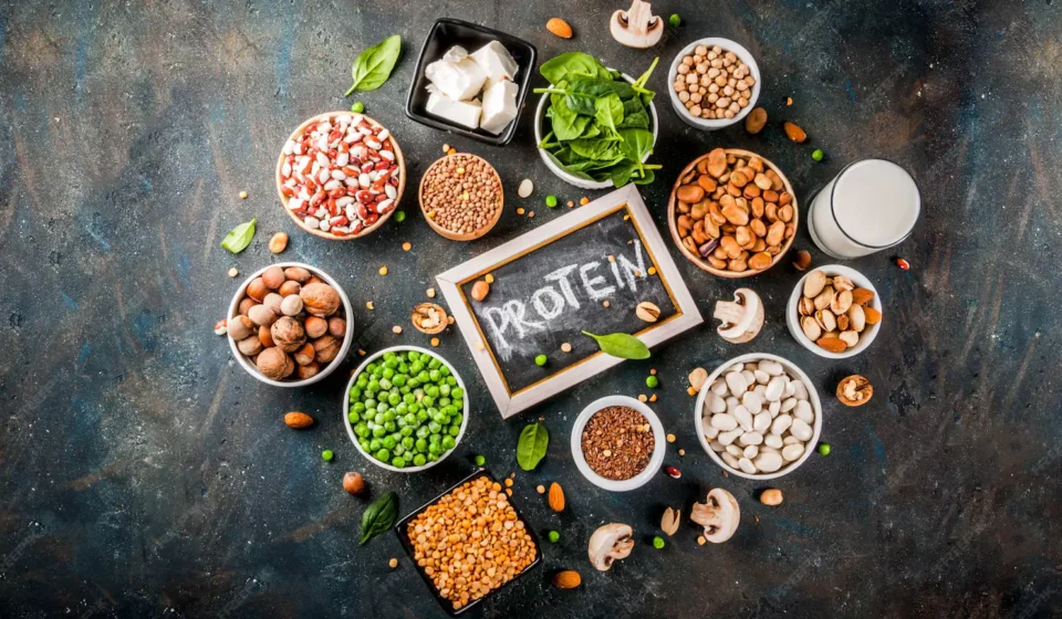 Vegetarian Protein, High Protein Veg Foods, TipsToWell, Healthy Diet, Plant Based Protein, Soya Chunks, Paneer, Lentils, Wellness, Muscle Building Veg Diet, Healthy Eating, Nutrition Image